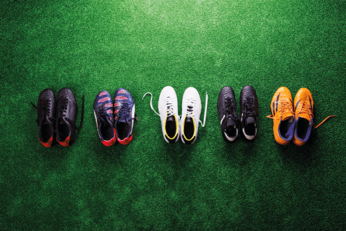 Read more about the article Football Vs Lacrosse Cleats—The Key Differences